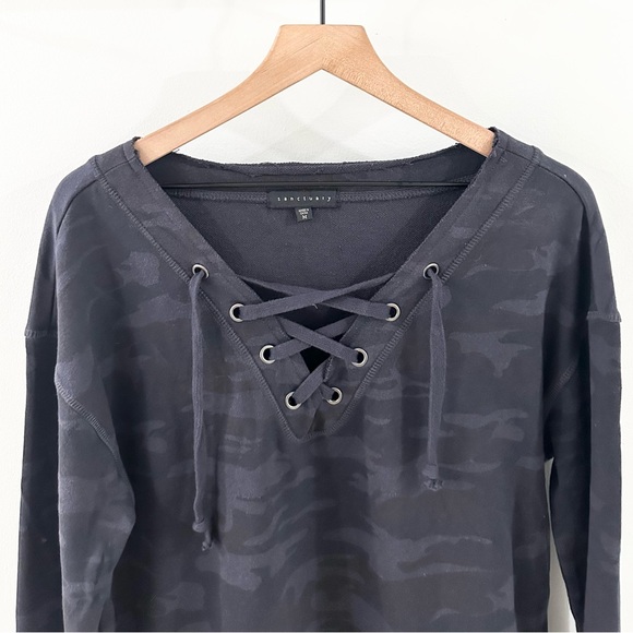Sanctuary Lace Up Camo Sweatshirt Navy Size Medium - Picture 3 of 6